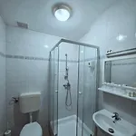 Sempre Etterem Es Panzio Секешфехервар