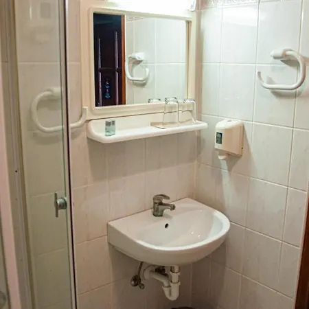 Sempre Etterem Es Panzio 3*