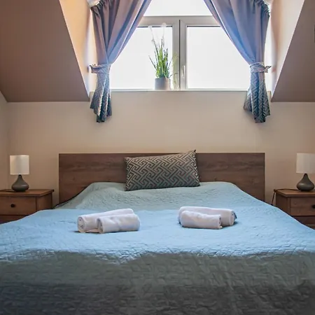 Sempre Etterem Es Panzio Bed & Breakfast