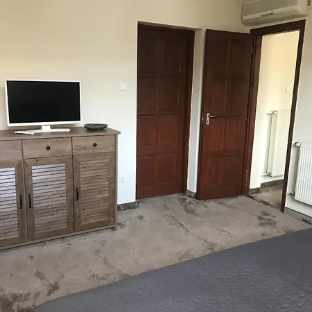 Bed and Breakfast Sempre Etterem Es Panzio Székesfehérvár