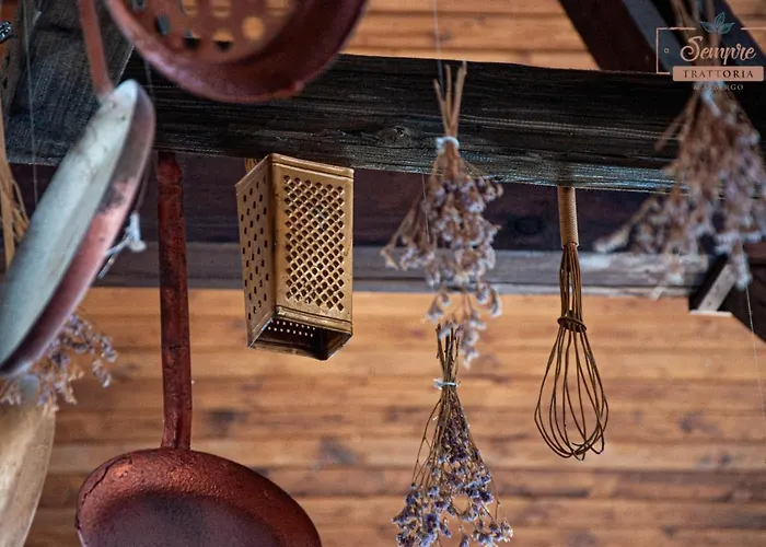 Bed & Breakfast Sempre Etterem Es Panzio 3*