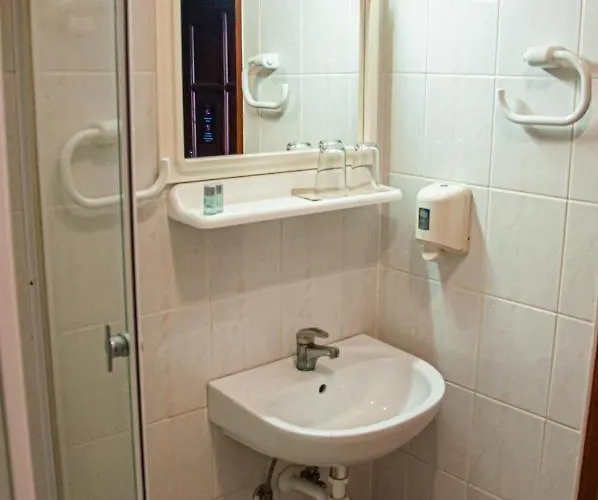 Sempre Etterem Es Panzio 3*