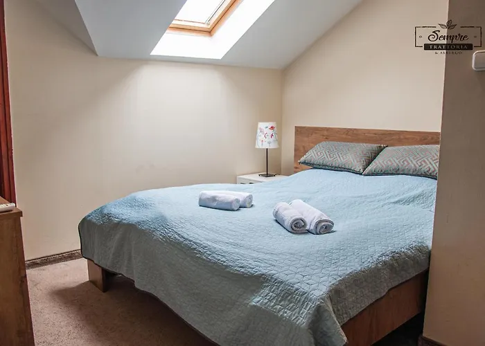 Sempre Etterem Es Panzio