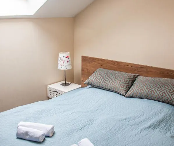 Sempre Etterem Es Panzio 3* Székesfehérvár