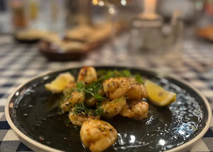 Sempre Etterem Es Panzio Frühstückspension Székesfehérvár