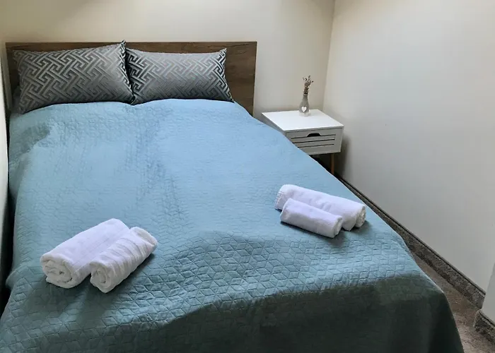 Frühstückspension Sempre Etterem Es Panzio 3*