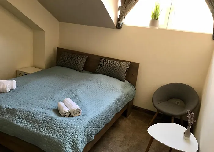 Frühstückspension Sempre Etterem Es Panzio 3*