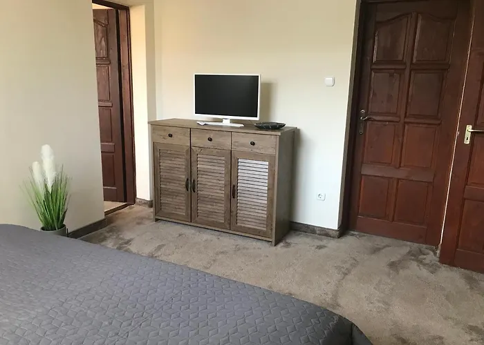 Sempre Etterem Es Panzio 3*