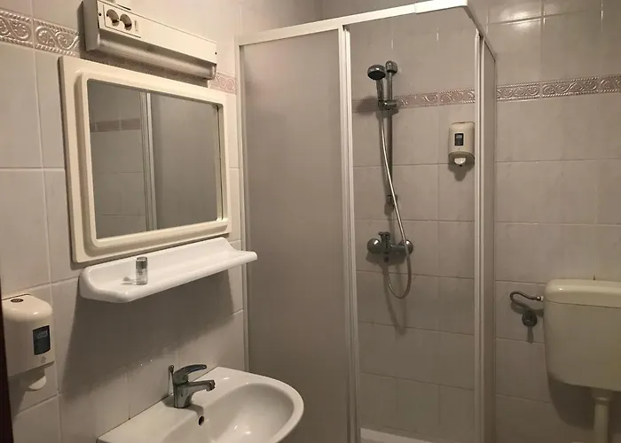 Frühstückspension Sempre Etterem Es Panzio